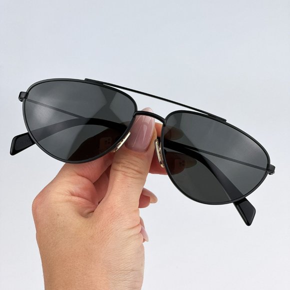 Celine CL40077U 02A Sunglasses Matte Black Smoke Pilot Unisex CL 40077U - Picture 4 of 13